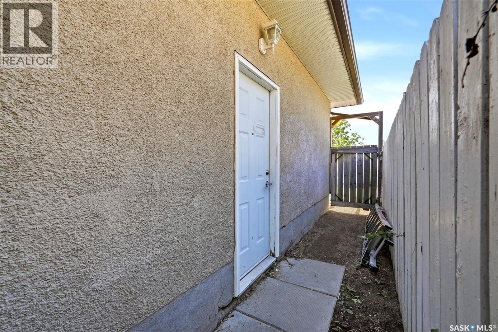 39 Bothwell Crescent, Regina, SK