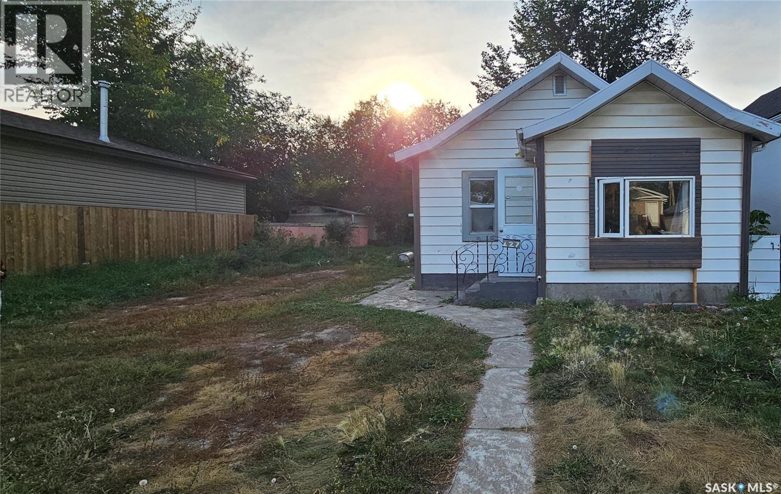 127 M Avenue S, Saskatoon, SK