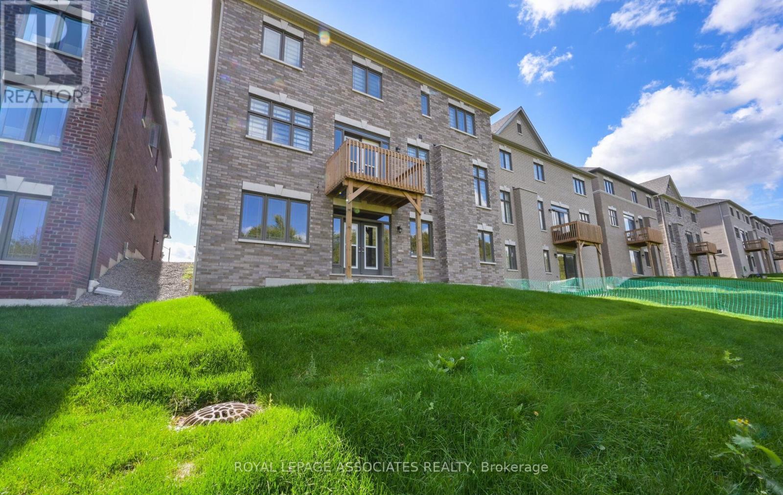55 Raspberry Ridge Avenue, Caledon, ON