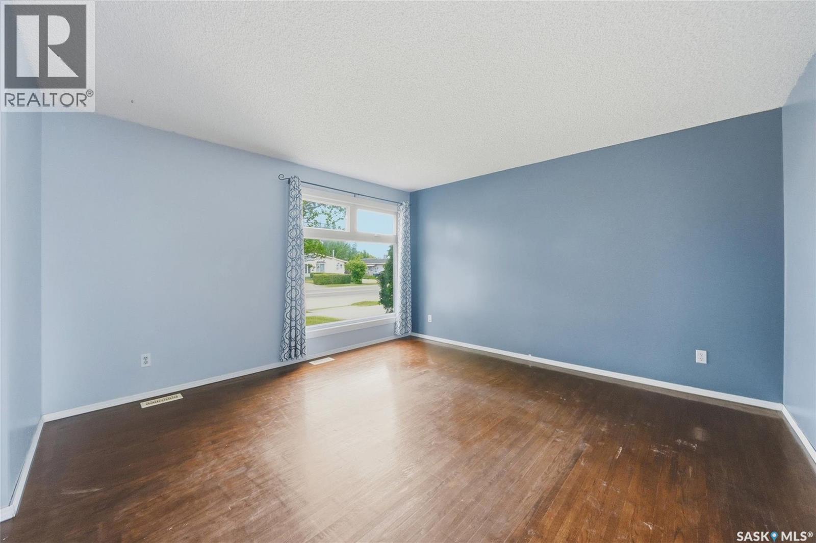 3009A 33Rd Street W, Saskatoon, SK