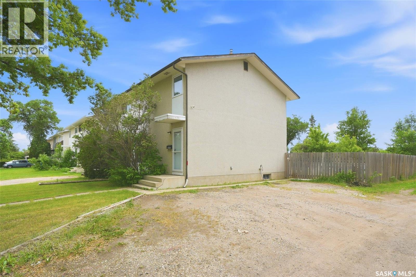 3009A 33Rd Street W, Saskatoon, SK