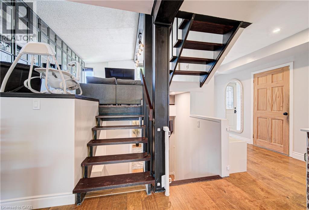 Stairs - 154 Grand Avenue S, Cambridge, ON
