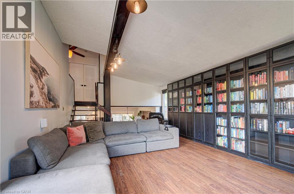 154 Grand Avenue S, Cambridge, ON