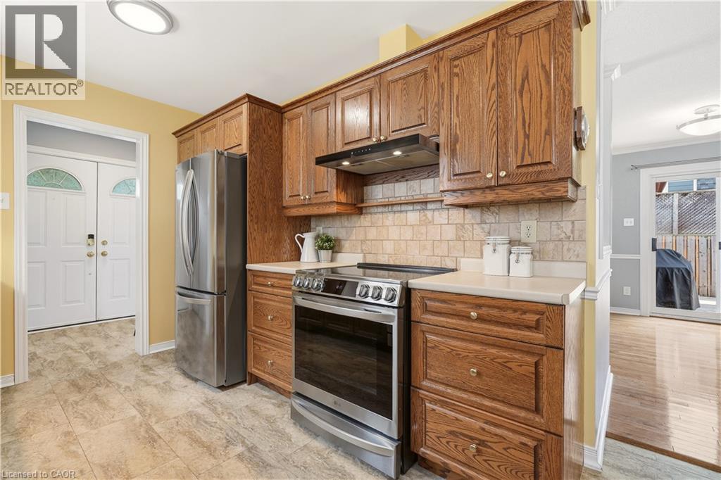 Kitchen - 4277 Longmoor Drive, Burlington, ON