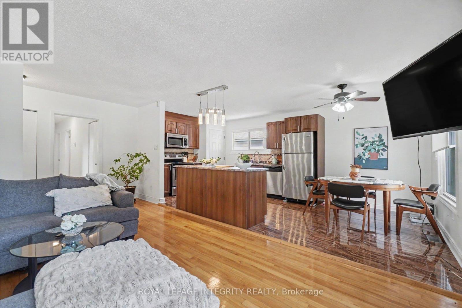 2450 Magnus Avenue, Ottawa, ON