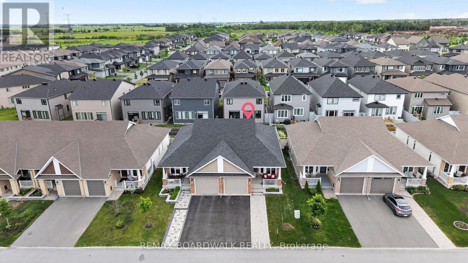 Tamarack Semi-Detached Bungalow w/Oversized Garage - 224 Maygrass Way, Ottawa, ON - Outdoor With Facade