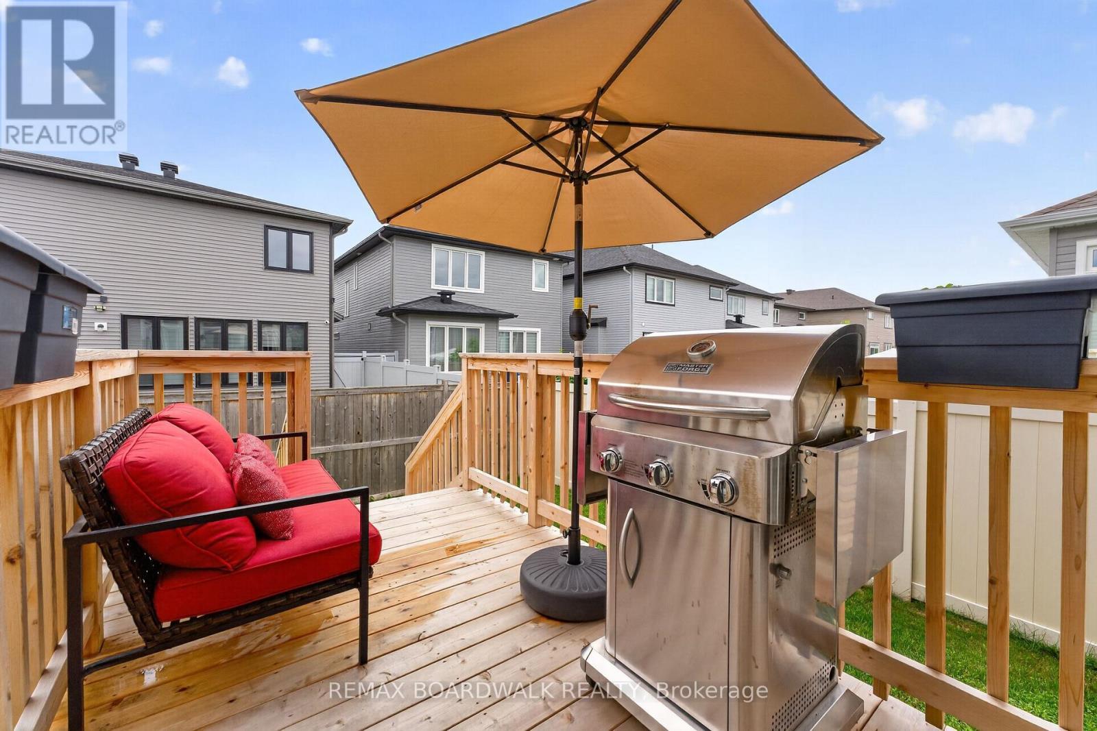 Back Cedar Deck (2026) 7' x 12' - 224 Maygrass Way, Ottawa, ON - Outdoor With Deck Patio Veranda With Exterior