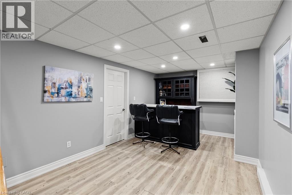 44 Fireside Drive, Hamilton, ON