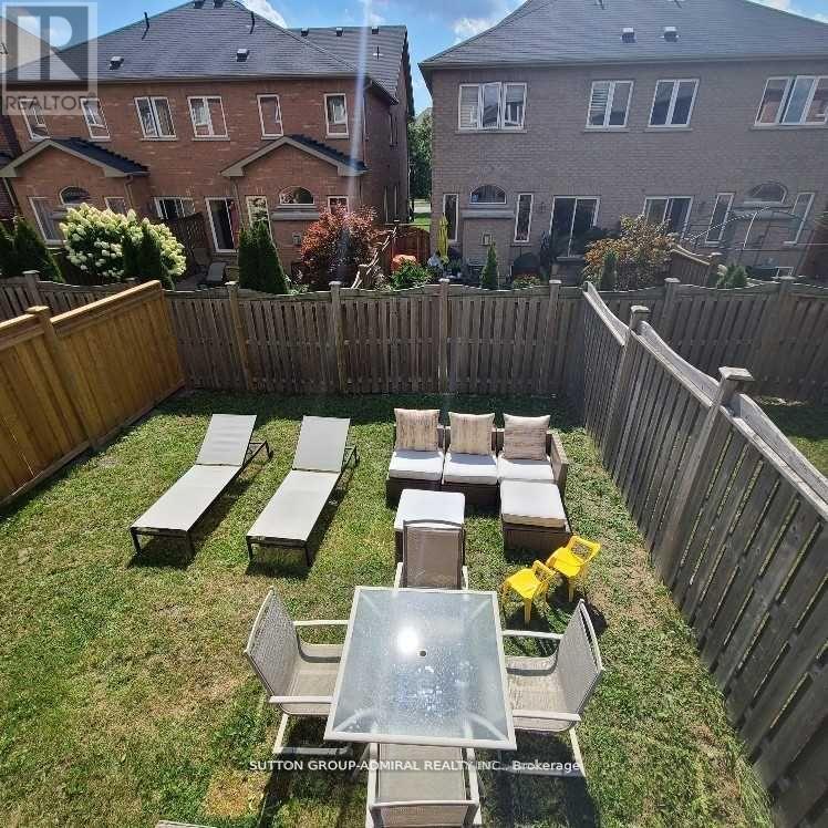 111 Maple Valley Road, Vaughan, ON
