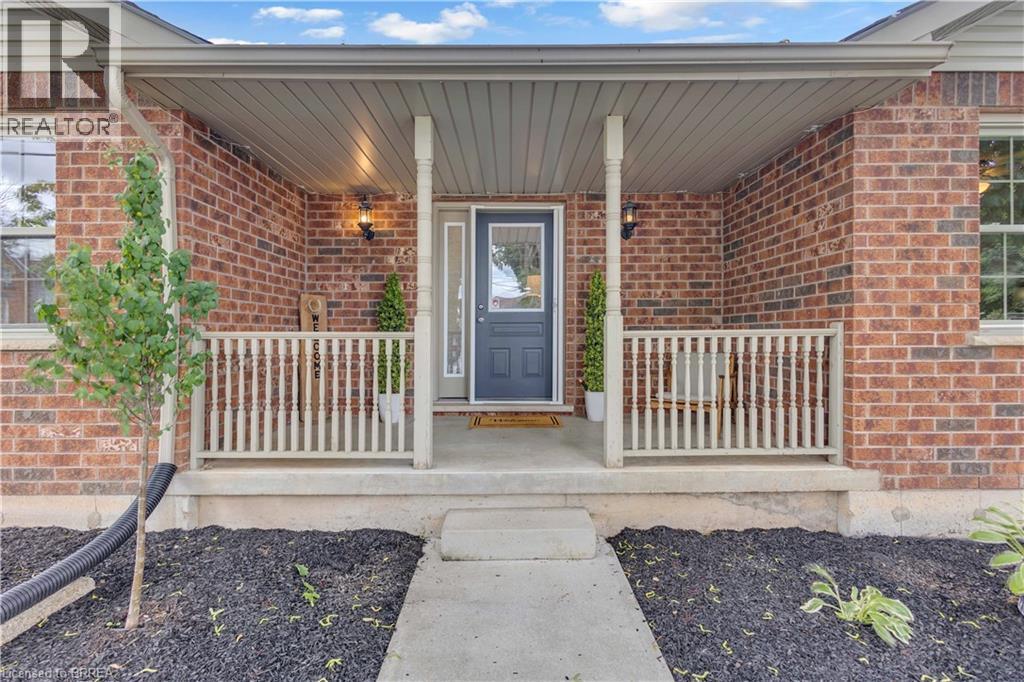 5 Walpole Drive, Haldimand, ON - Outdoor With Deck Patio Veranda