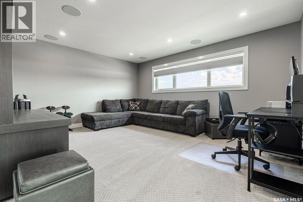 535 Pichler Way, Saskatoon, SK