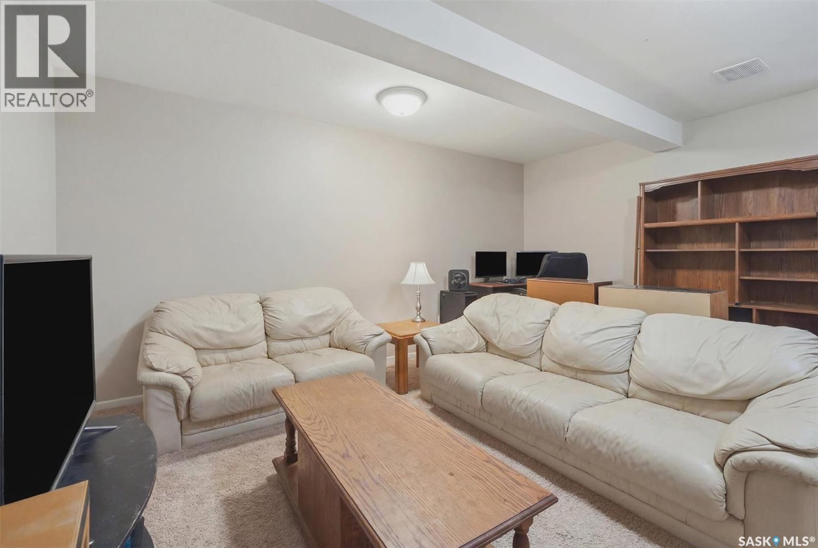2005 Cumberland Avenue S, Saskatoon, SK