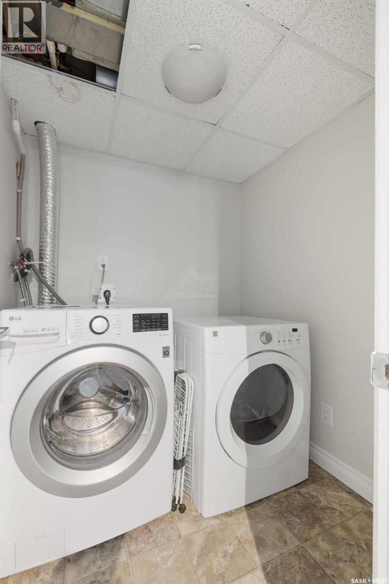 304 5303 Universal Crescent, Regina, SK