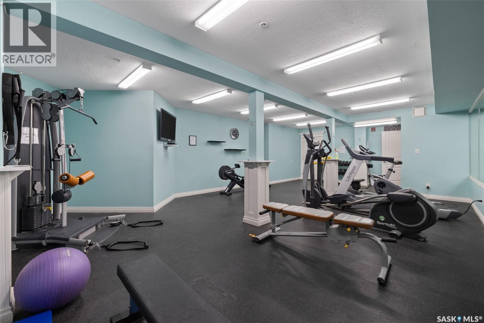 304 5303 Universal Crescent, Regina, SK