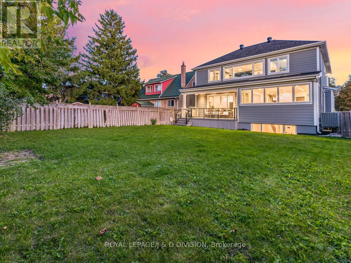 Huge Backyard - 30 Broadleaf Road, Toronto, ON