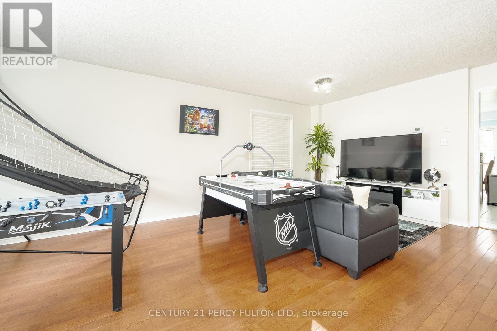 71 Armitage Crescent, Ajax, ON