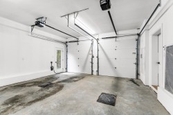 Garage -