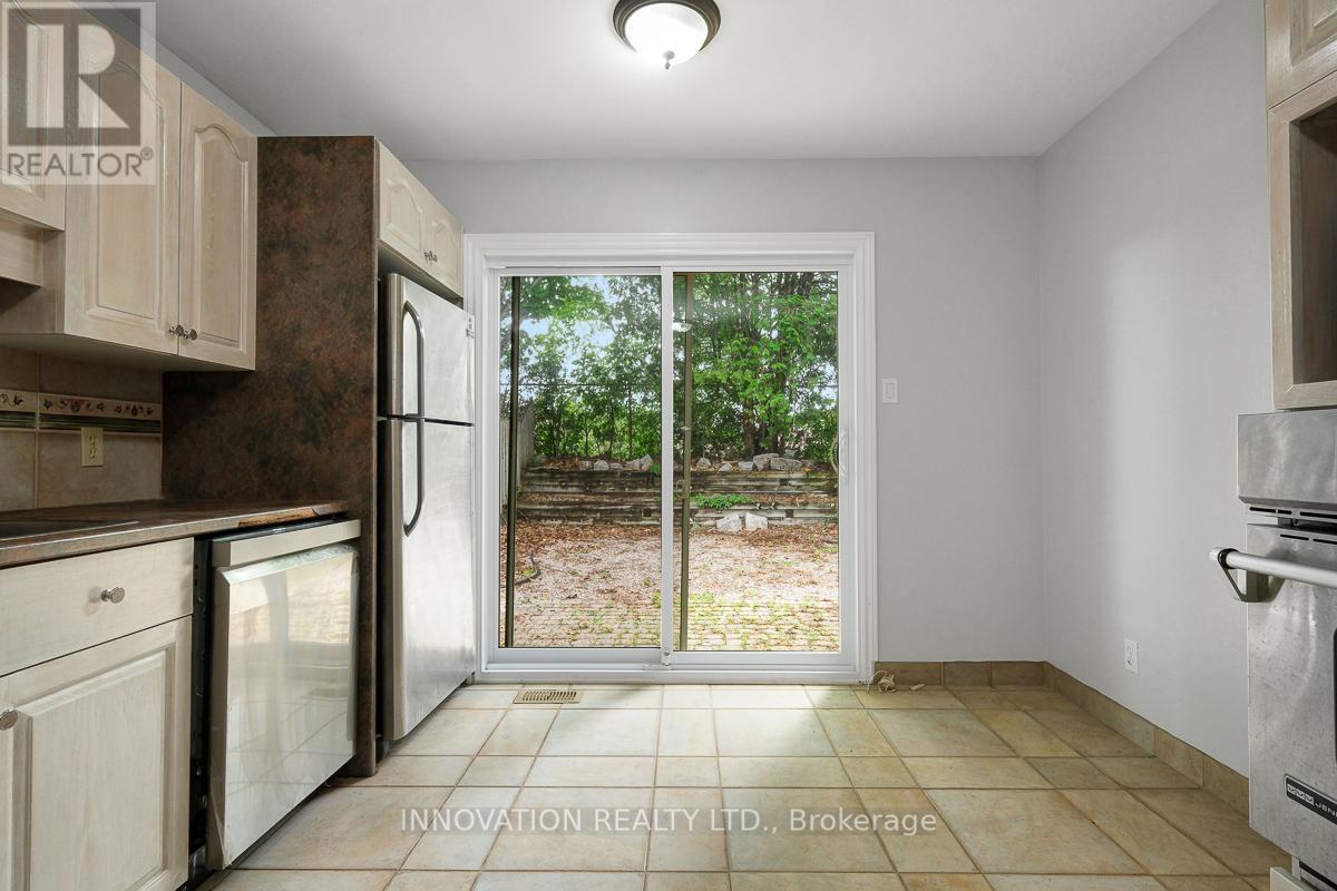 111 Beechfern Drive, Ottawa, ON