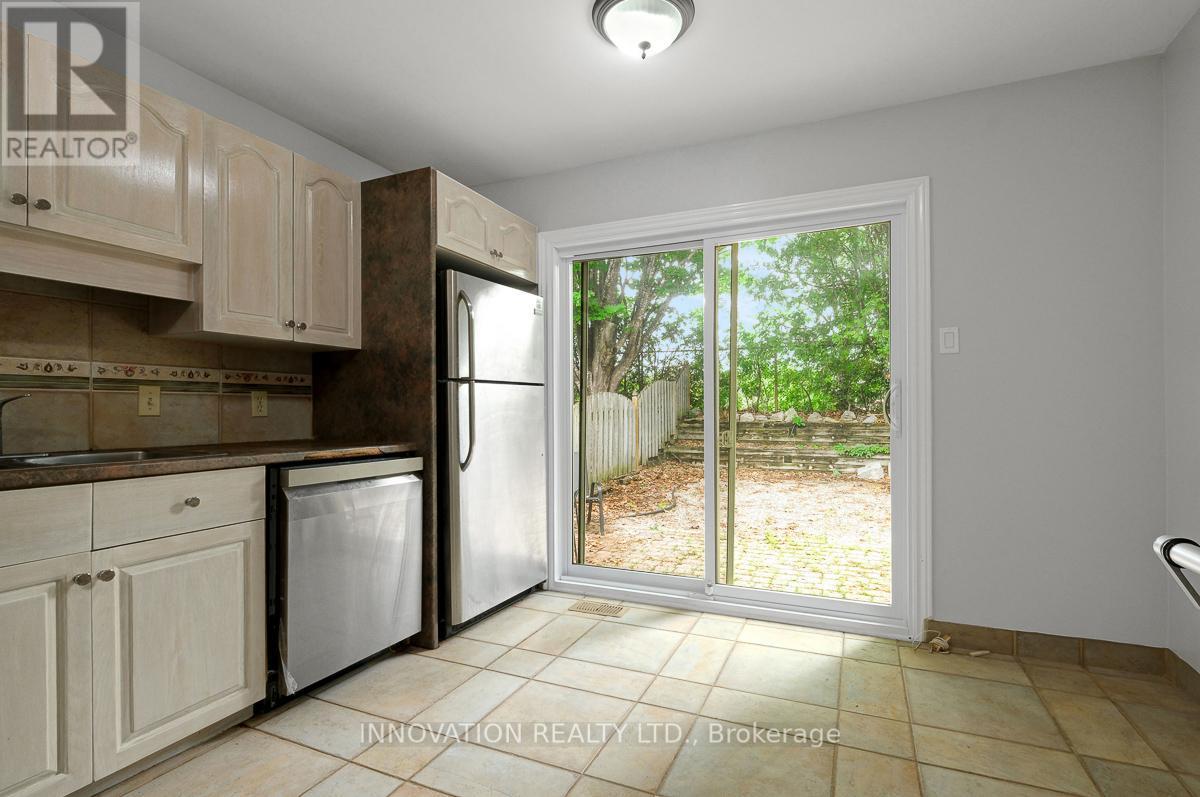 111 Beechfern Drive, Ottawa, ON