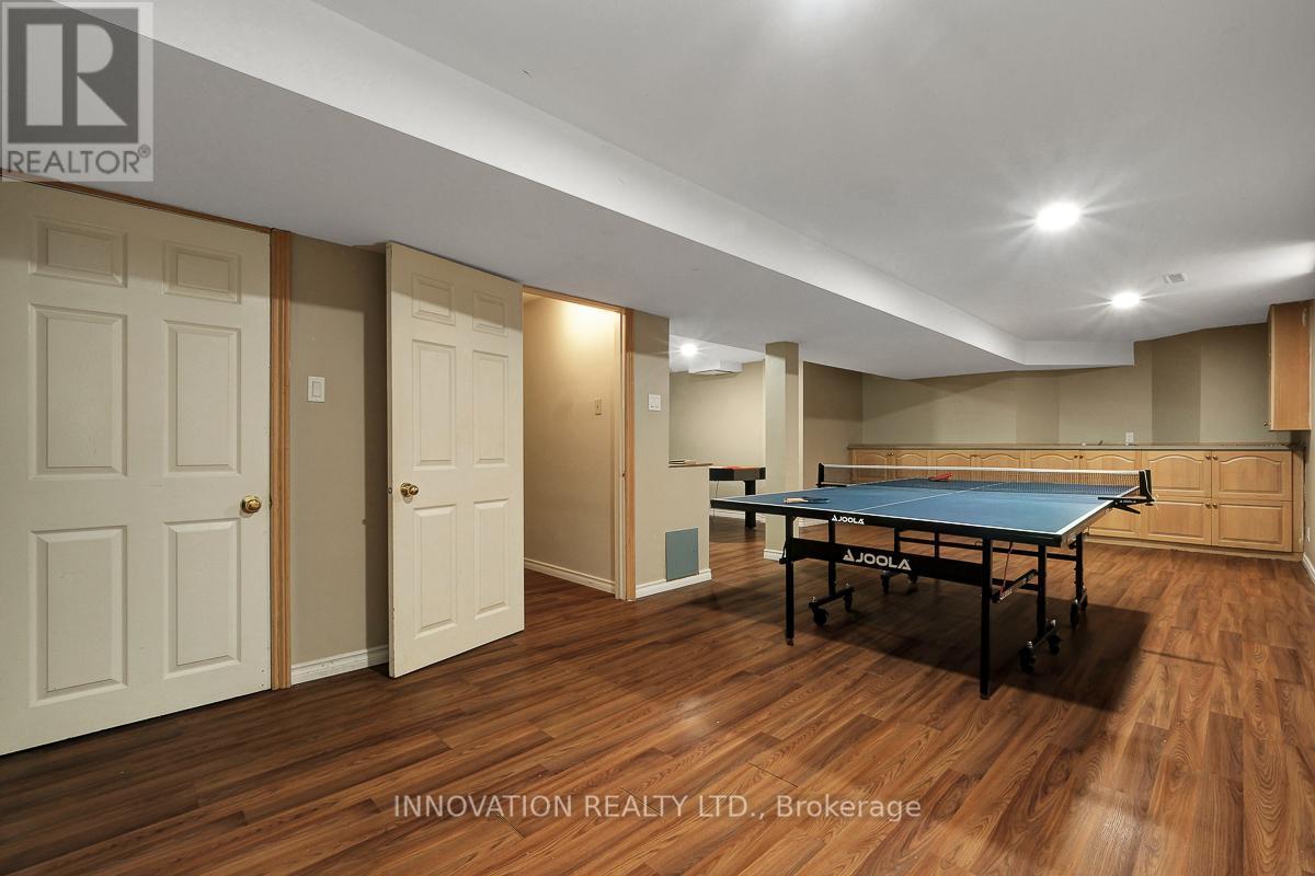 111 Beechfern Drive, Ottawa, ON