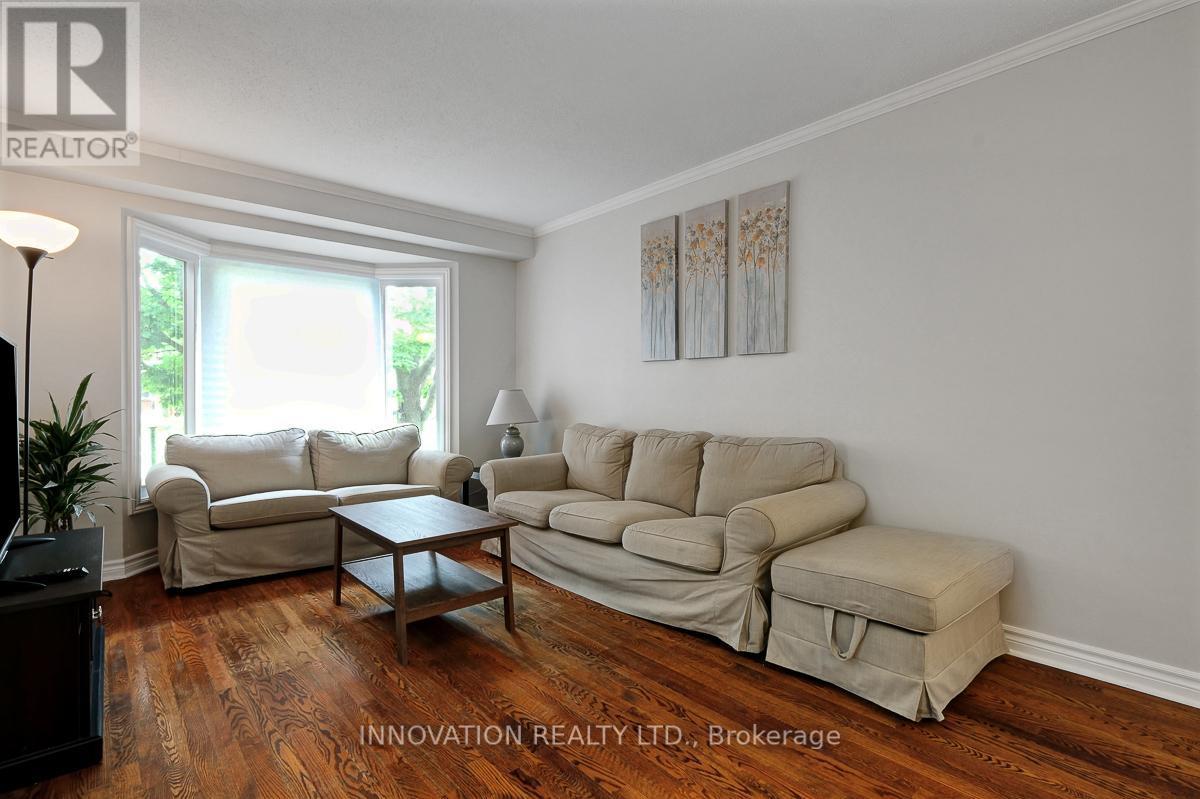 111 Beechfern Drive, Ottawa, ON