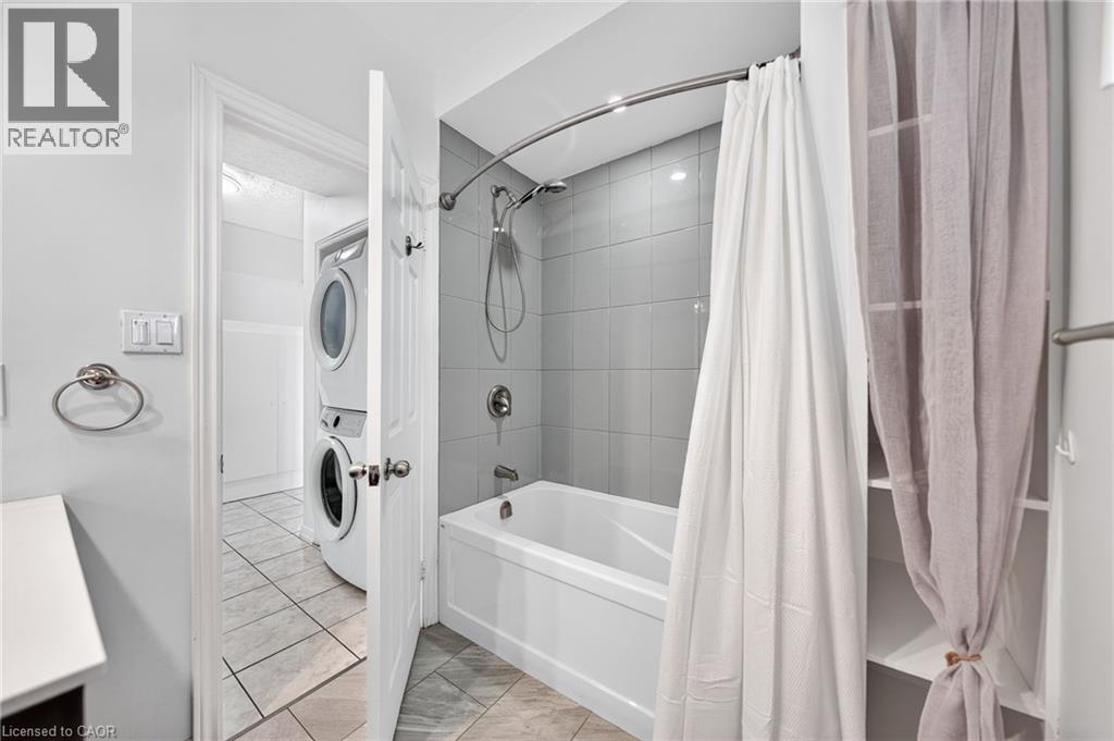 238 Hillmer Road, Cambridge, ON