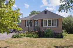 19 RALSTON DRIVE Port Hope, ON L1A 2C2