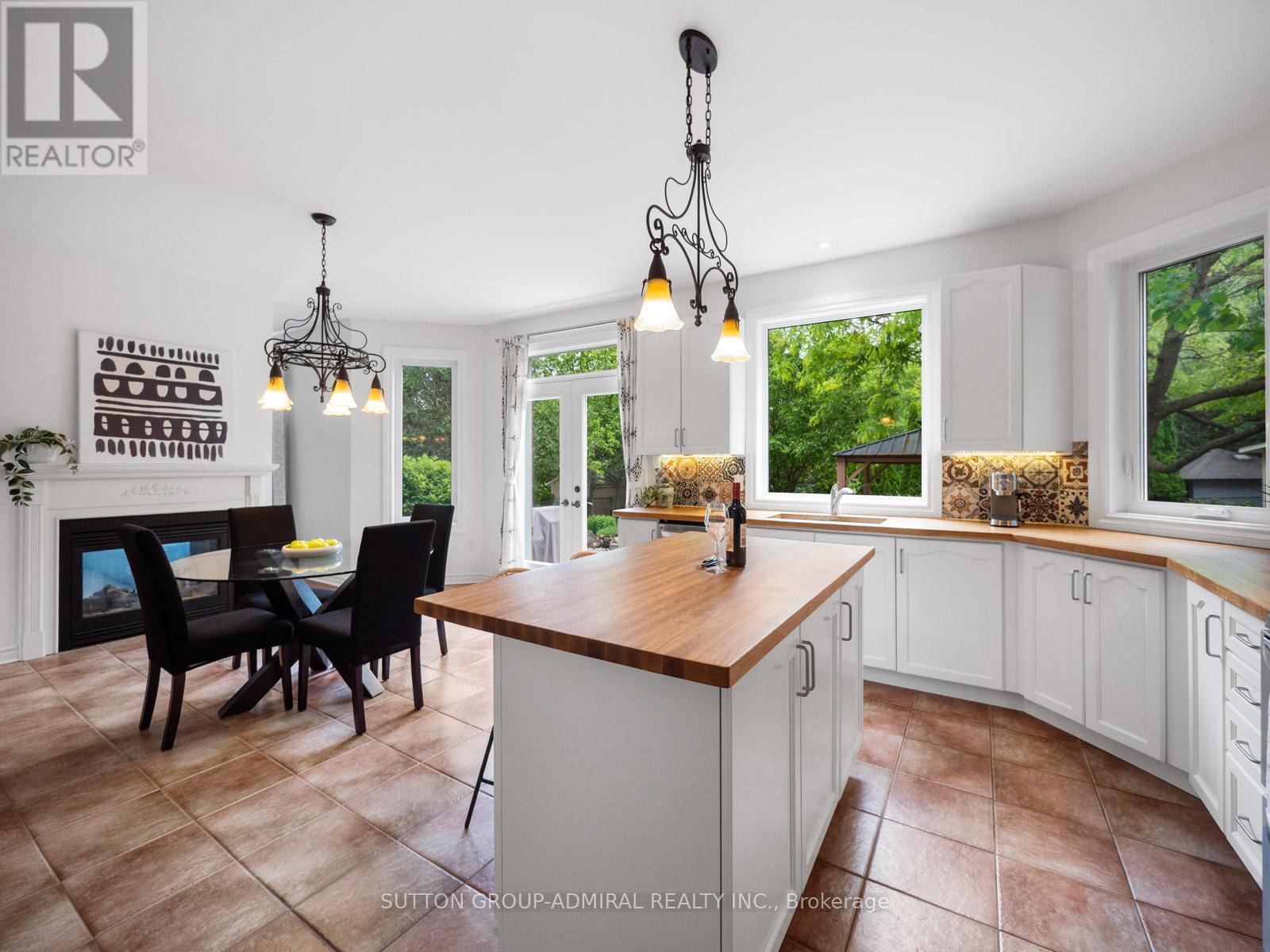 37 Nevada Crescent, Vaughan, ON