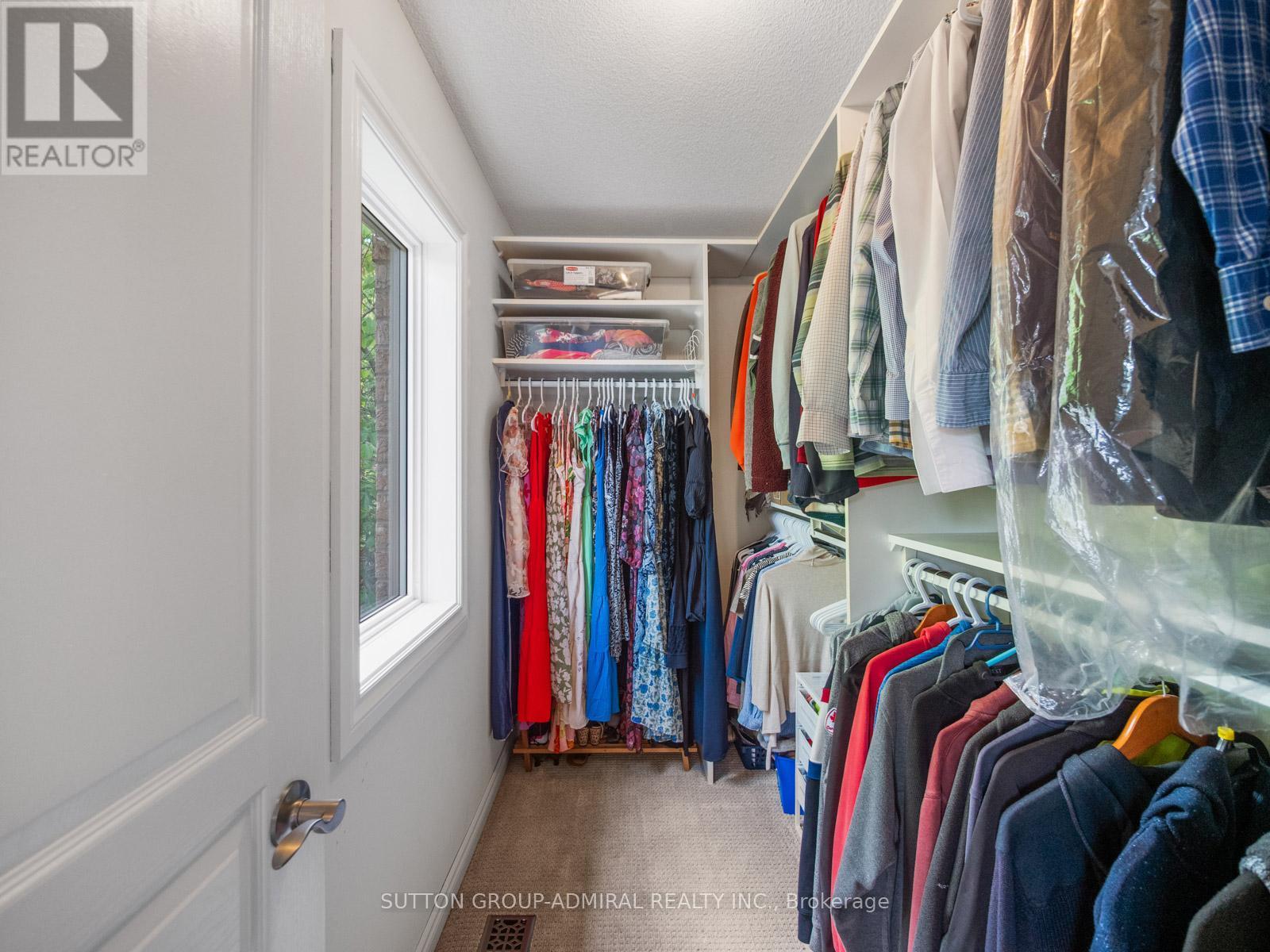 37 Nevada Crescent, Vaughan, ON