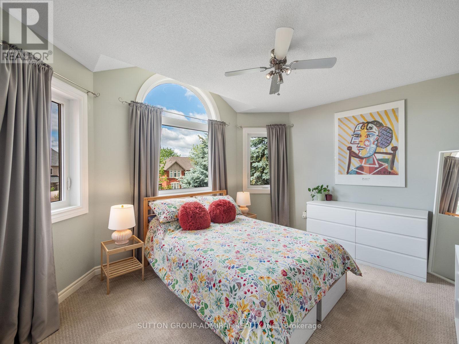 37 Nevada Crescent, Vaughan, ON
