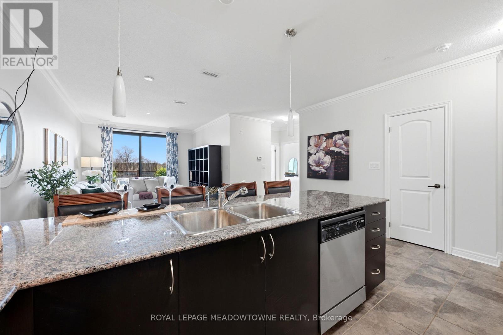 308 - 383 Main Street E, Milton, ON