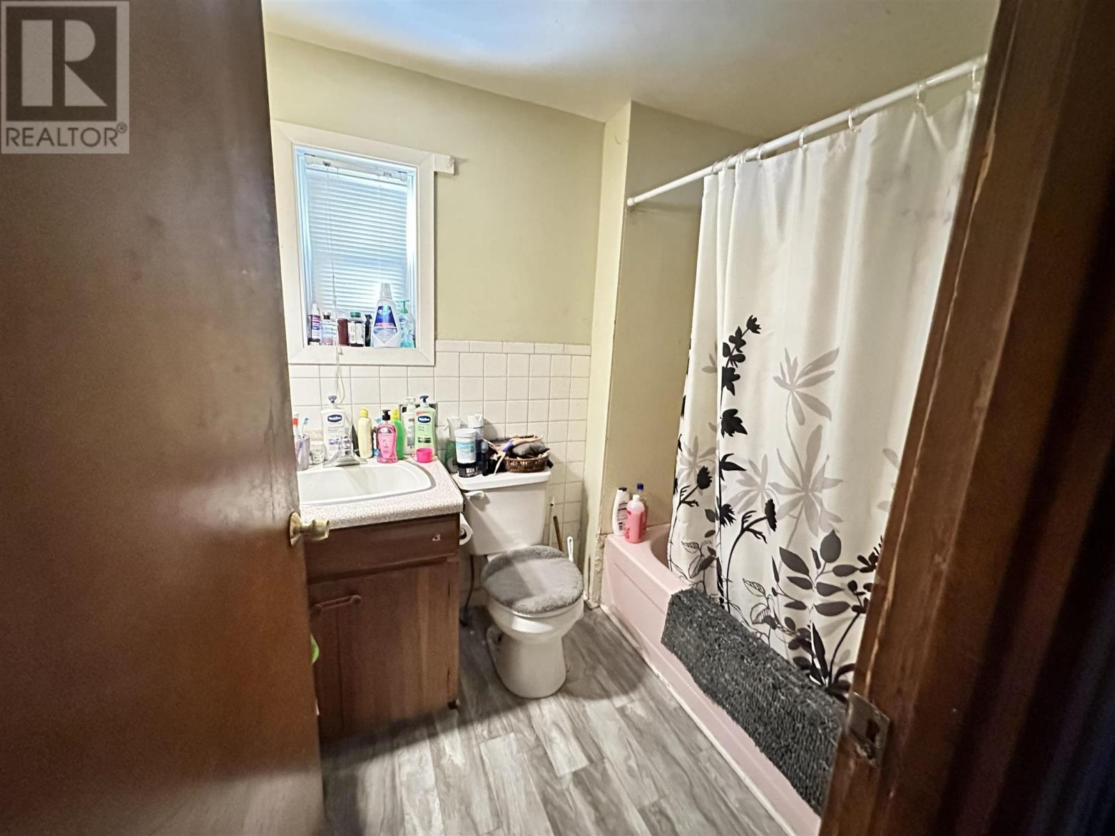 6 Grace St, Sault Ste. Marie, ON