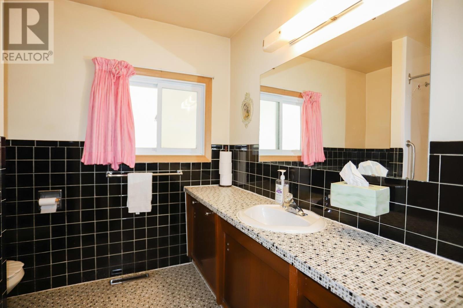 489 Mcnabb St, Sault Ste Marie, ON