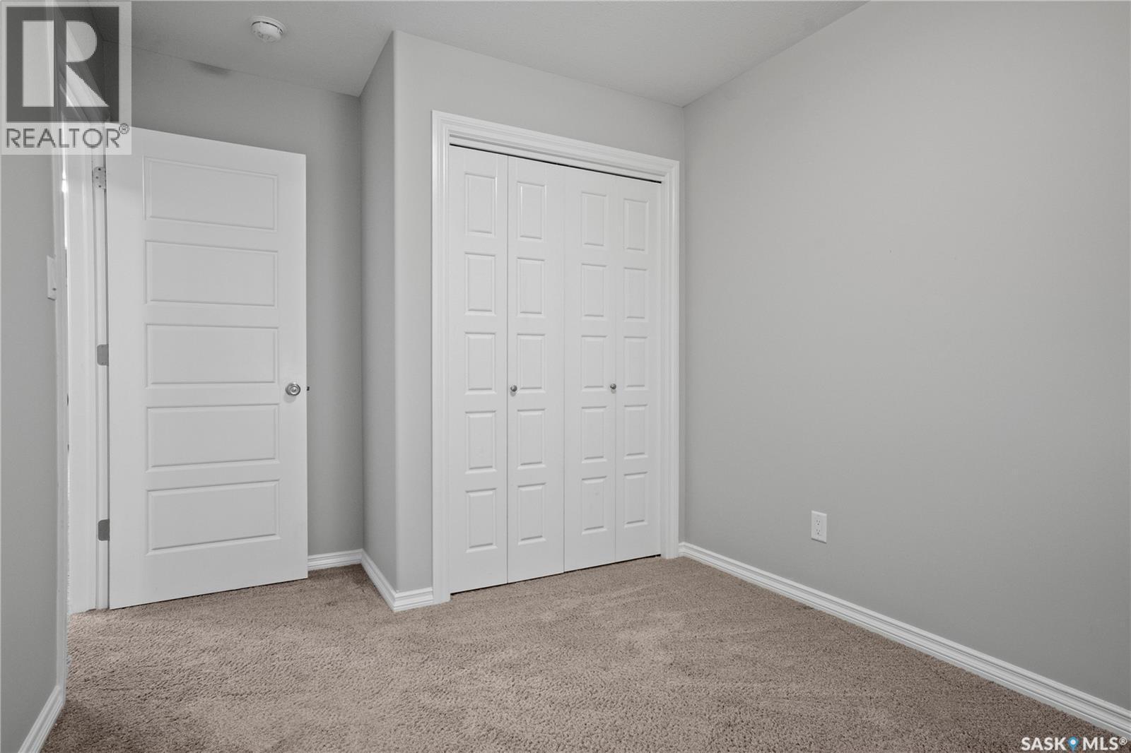 110 4102 3Rd Avenue N, Regina, SK