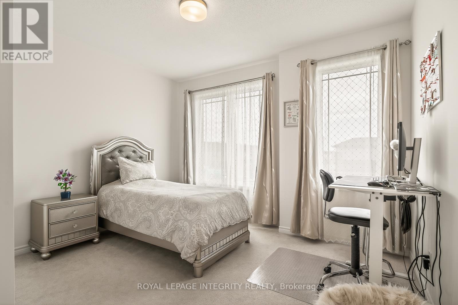 655 Persimmon Way, Ottawa, ON
