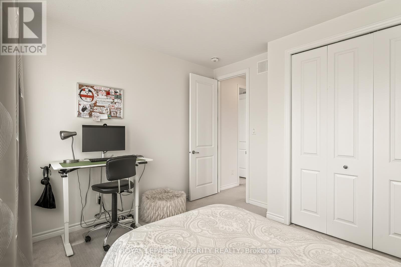 655 Persimmon Way, Ottawa, ON