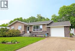 72 Collacott DRIVE Yorkton, SK S3N 3E6