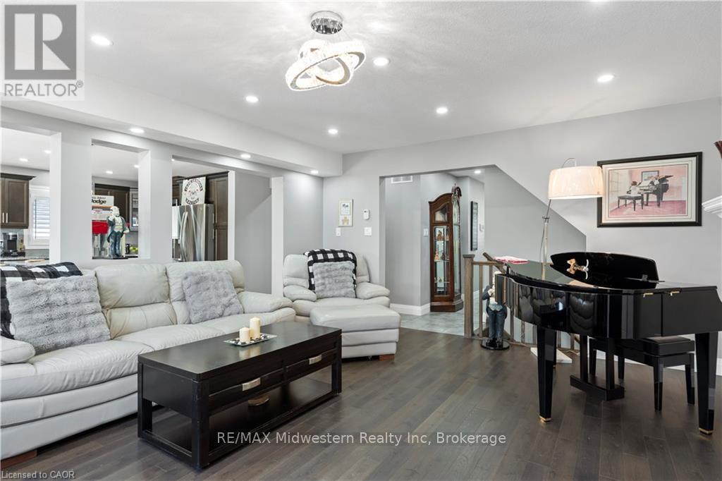 122 Bridge Crescent, Minto, ON