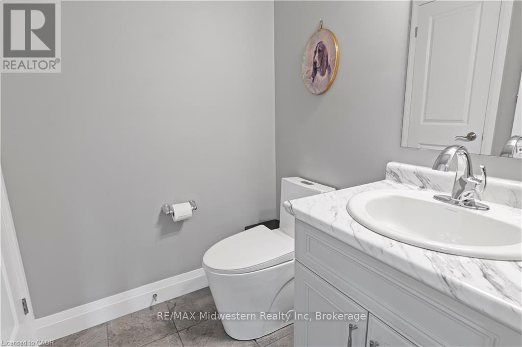 122 Bridge Crescent, Minto, ON