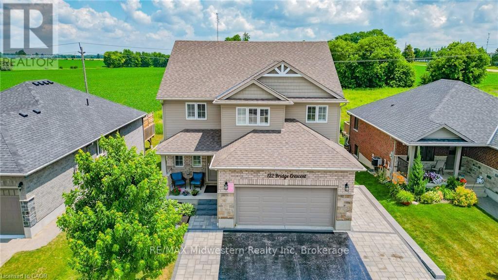 122 Bridge Crescent, Minto, ON