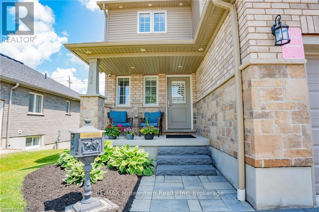 122 Bridge Crescent, Minto, ON