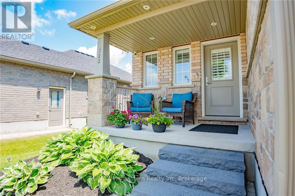 122 Bridge Crescent, Minto, ON