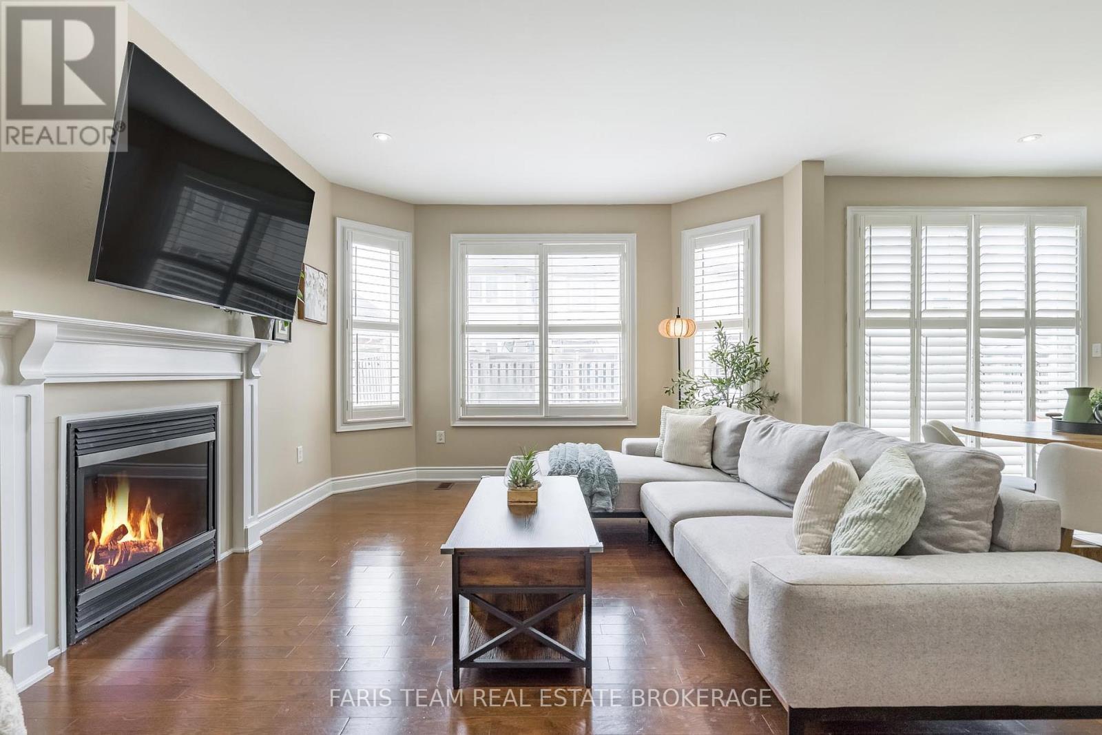 26 Kidd Crescent, New Tecumseth, ON