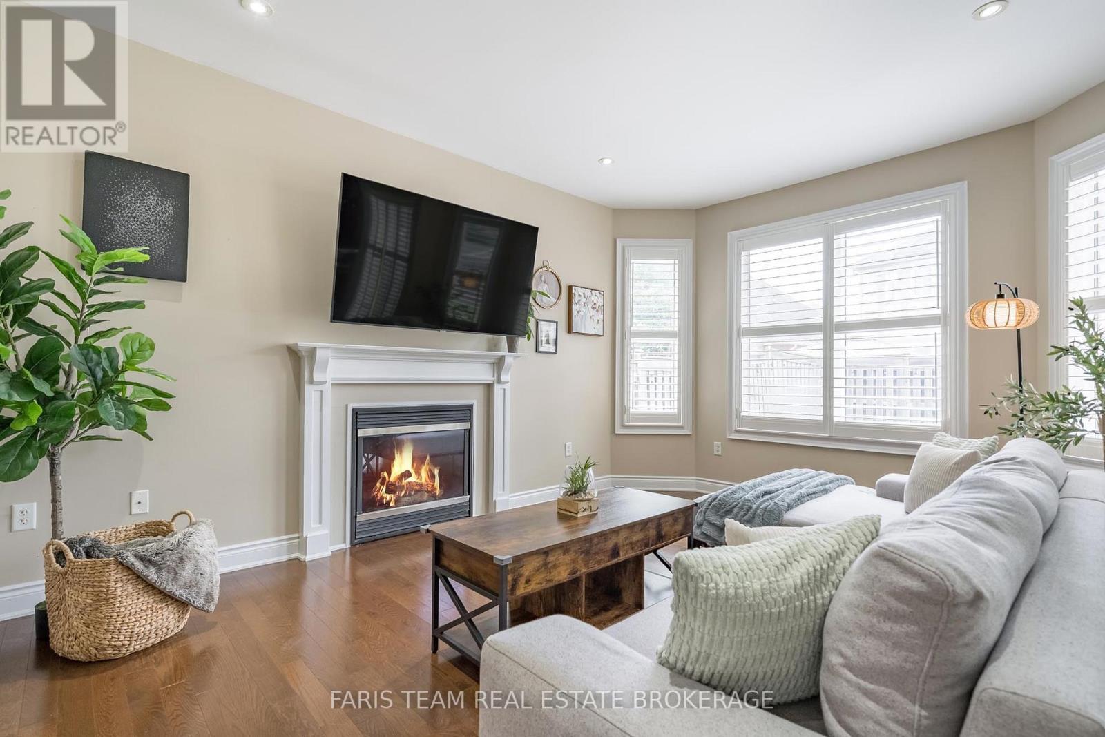 26 Kidd Crescent, New Tecumseth, ON