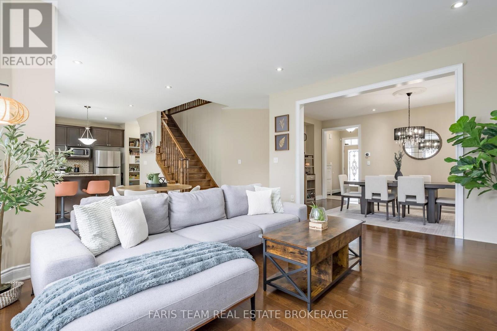 26 Kidd Crescent, New Tecumseth, ON
