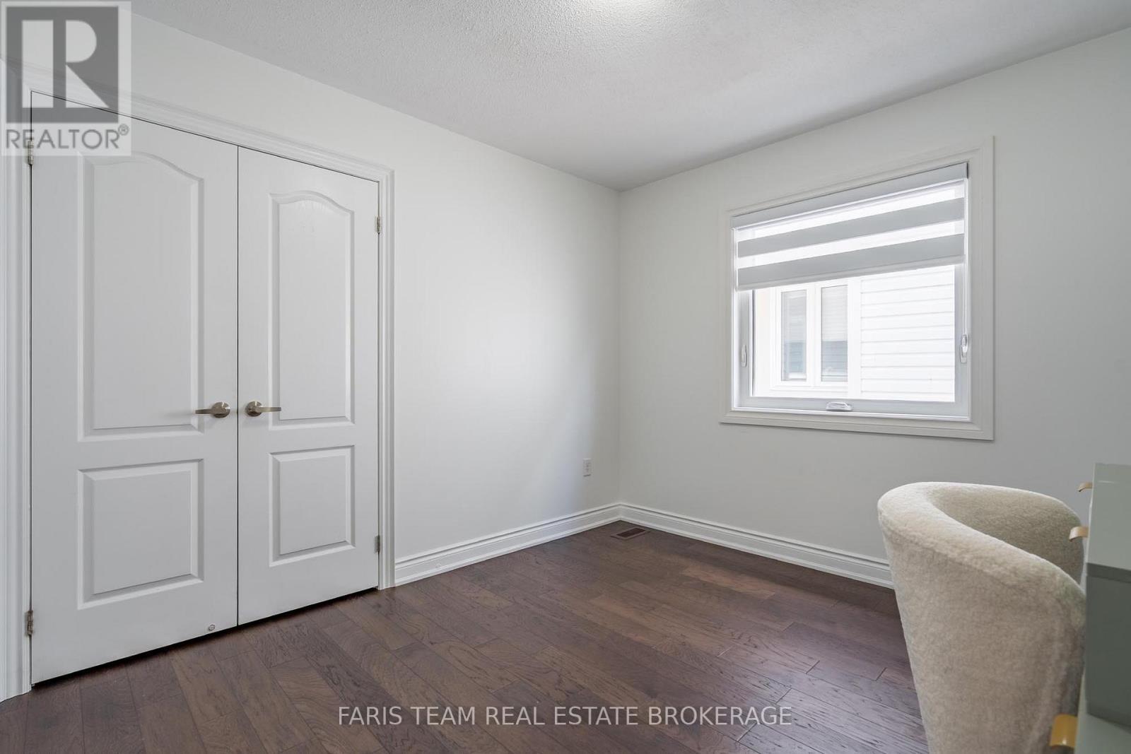 26 Kidd Crescent, New Tecumseth, ON