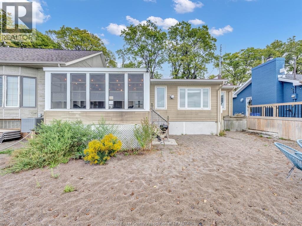 1006 Point Pelee Drive, Leamington, ON