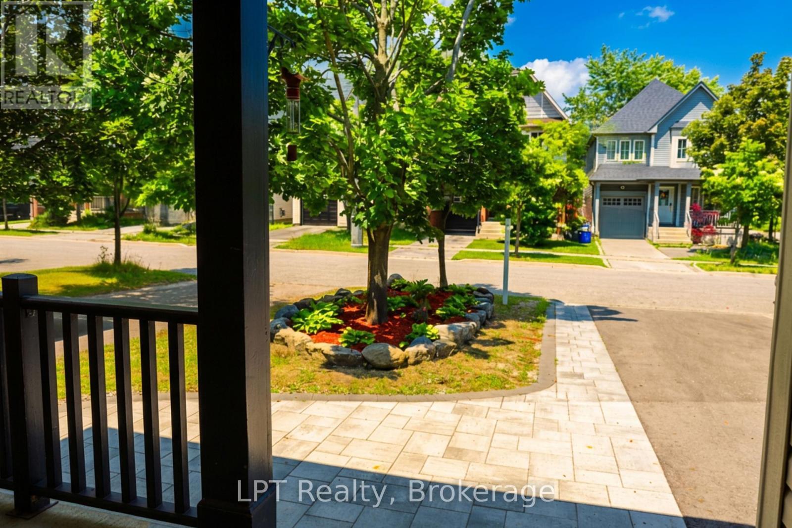 52 Norland Circle, Oshawa (Windfields), ON