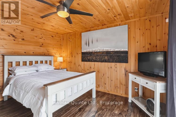 203 Faradale Drive, Faraday, ON