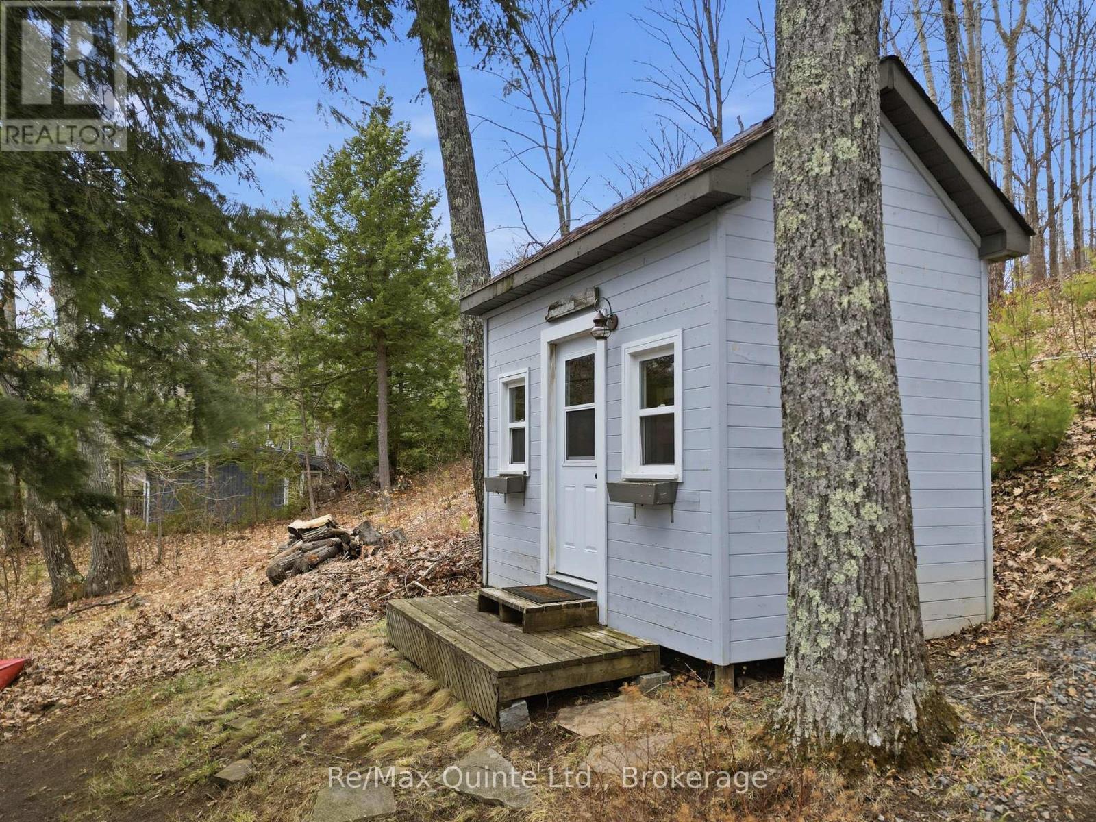 203 Faradale Drive, Faraday, ON